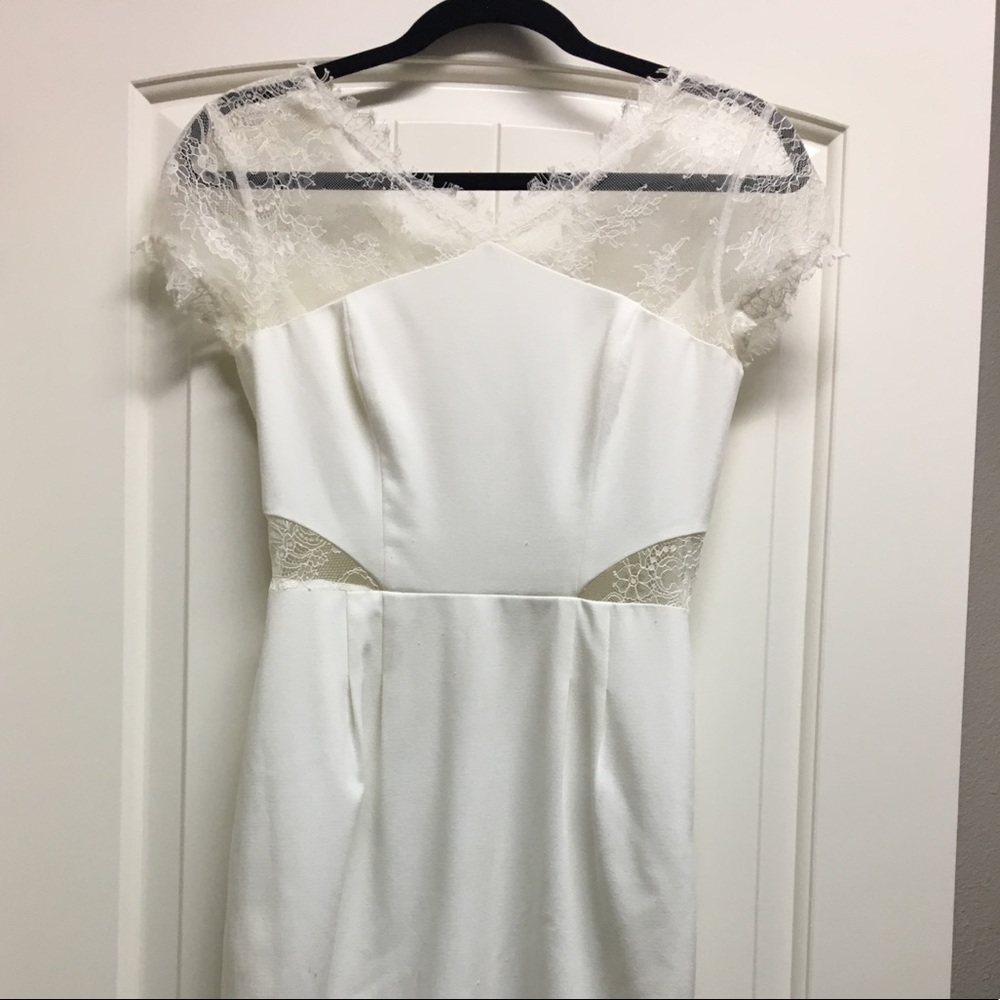 Gorgeous BCBG white lace dress. Size XS
